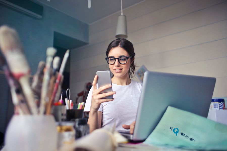 freelance designer working laptop