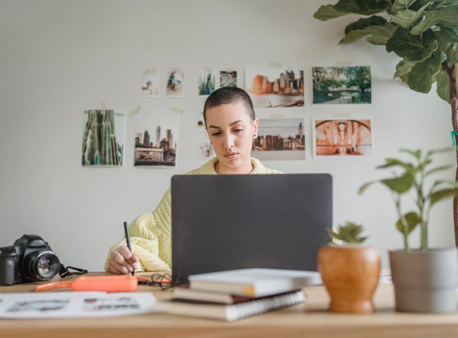 freelance designer working laptop