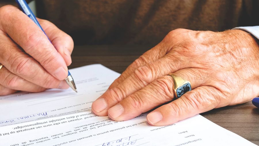 signing legal papers